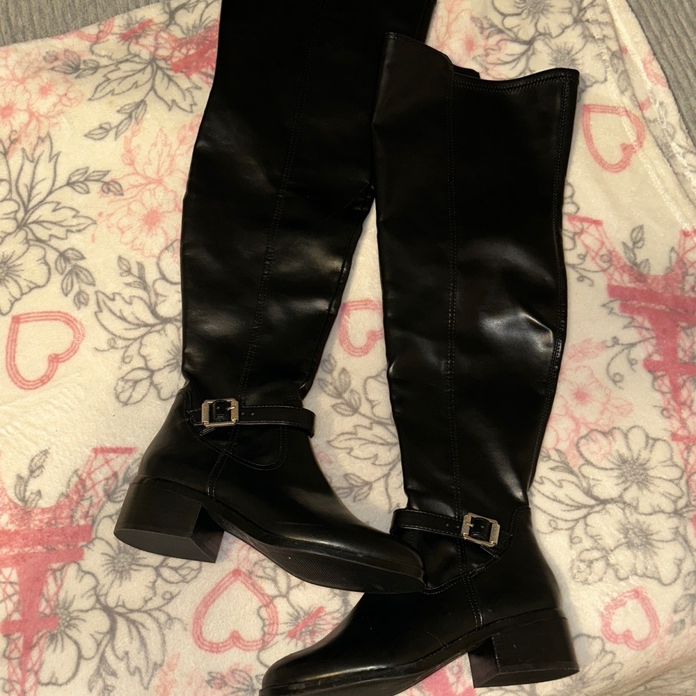 🖤DV by Dolce Vita Black Over the Knee Boots 🖤